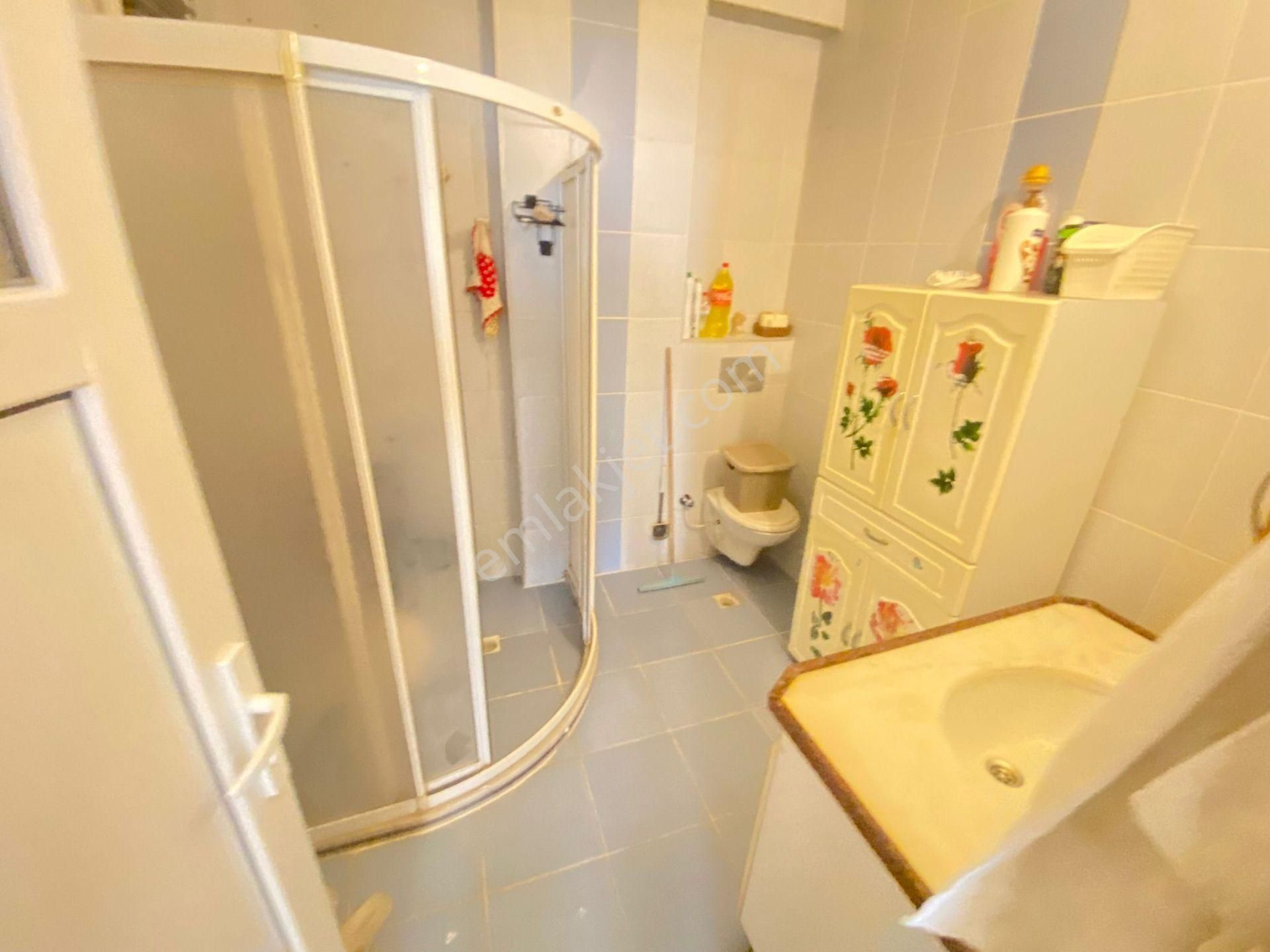 Prestij'den Cumhuriyet'te Asansörlü İçi Yapılı Geniş 4+1 Daire - Görsel 19