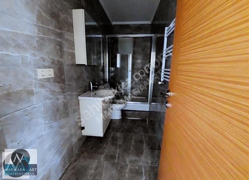 Çekmeköy Satılık Harika Konumda 2+1 Daire - Görsel 7