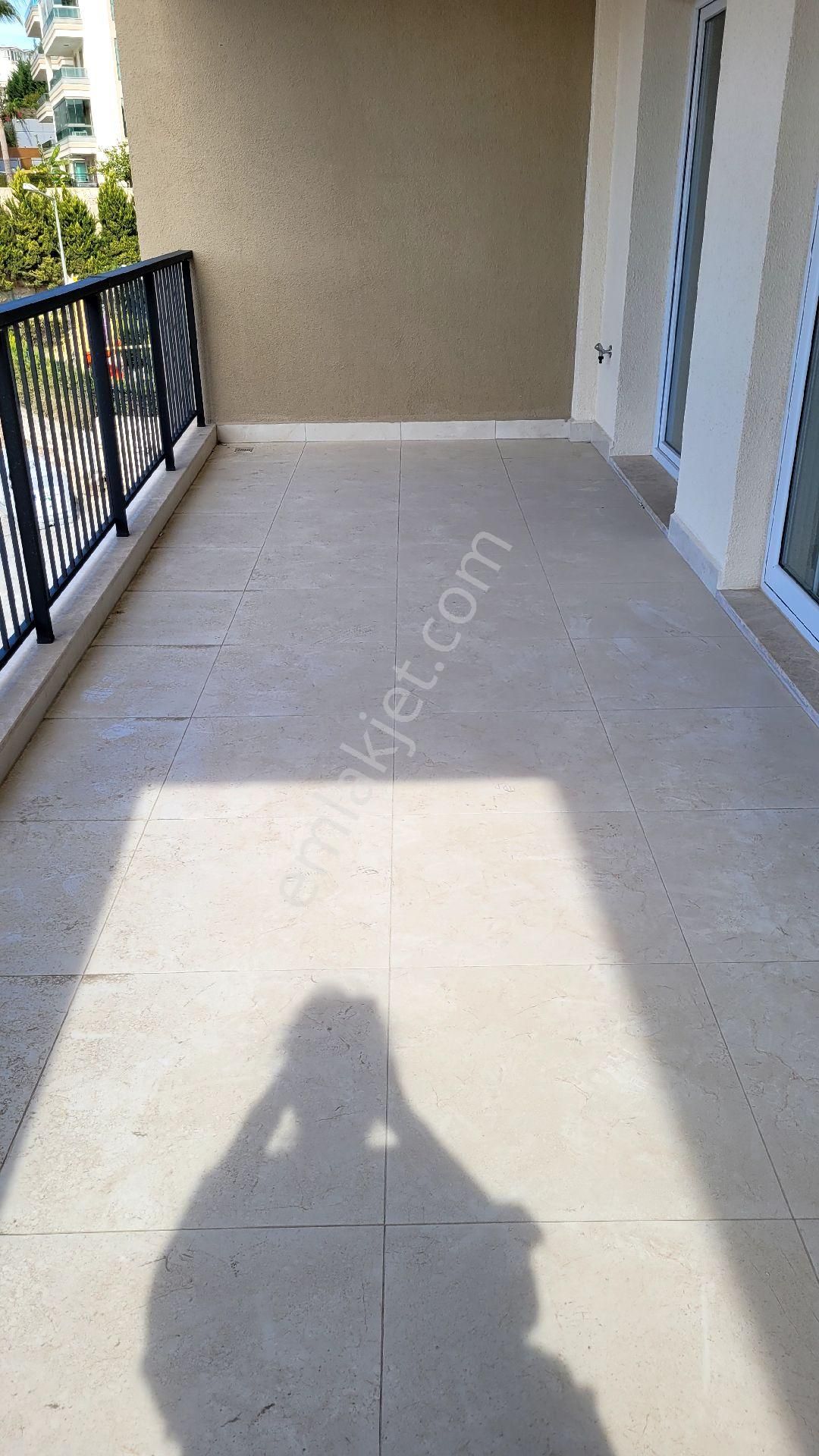 Kuşadası Satılık 3+1 Daire - Görsel 26