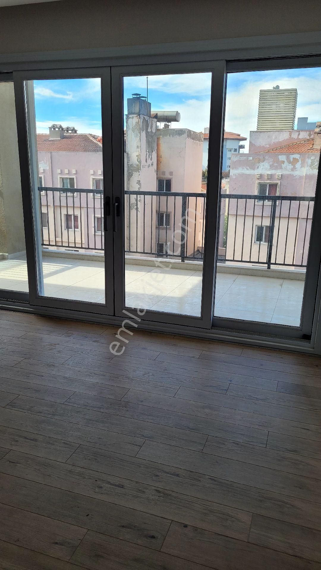 Kuşadası Satılık 3+1 Daire - Görsel 25