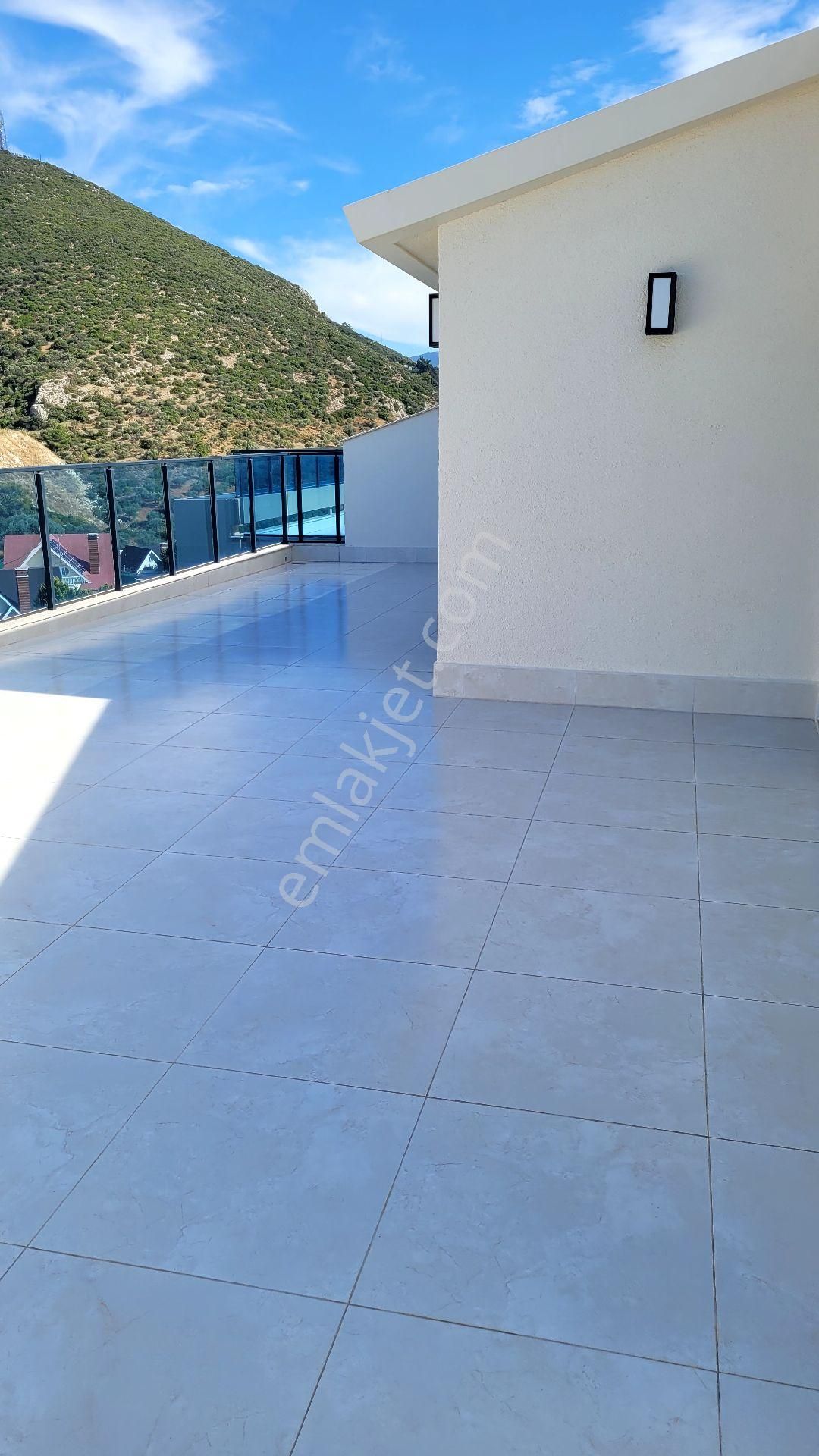 Kuşadası Satılık 3+1 Daire - Görsel 20