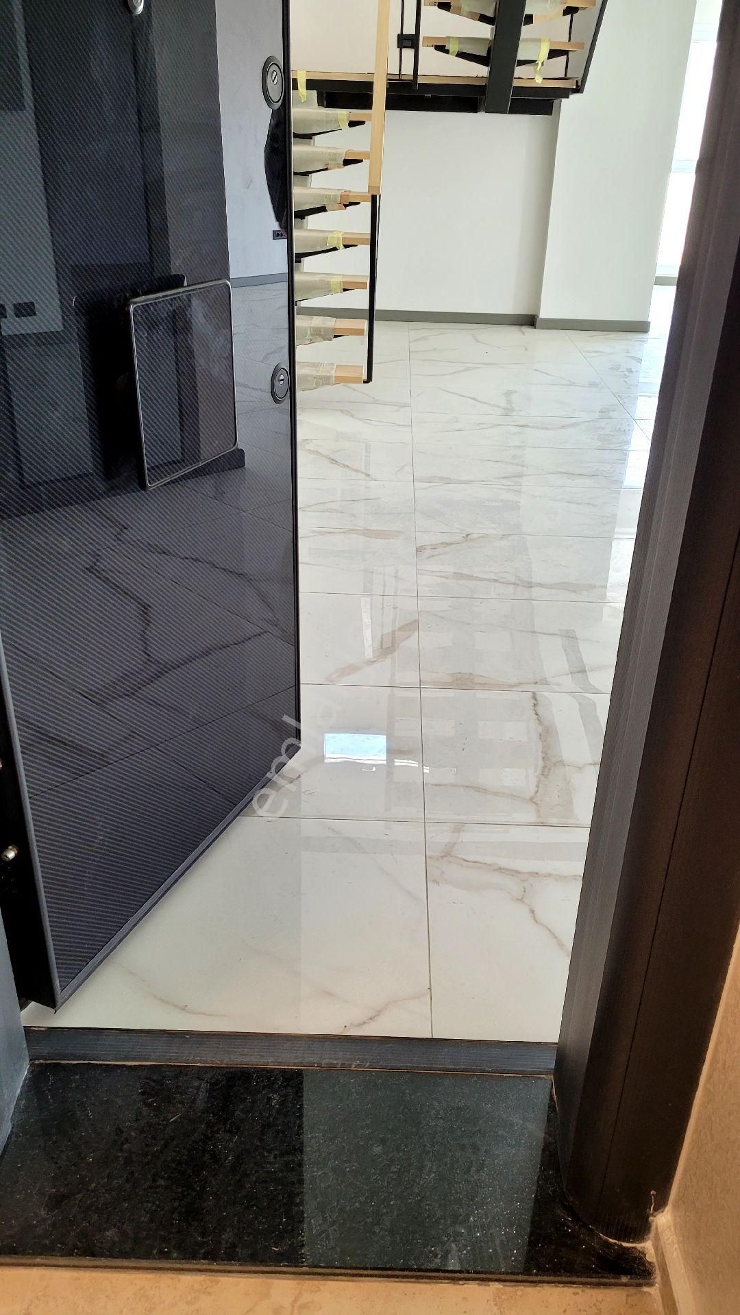 Kuşadası Satılık 3+1 Daire - Görsel 2