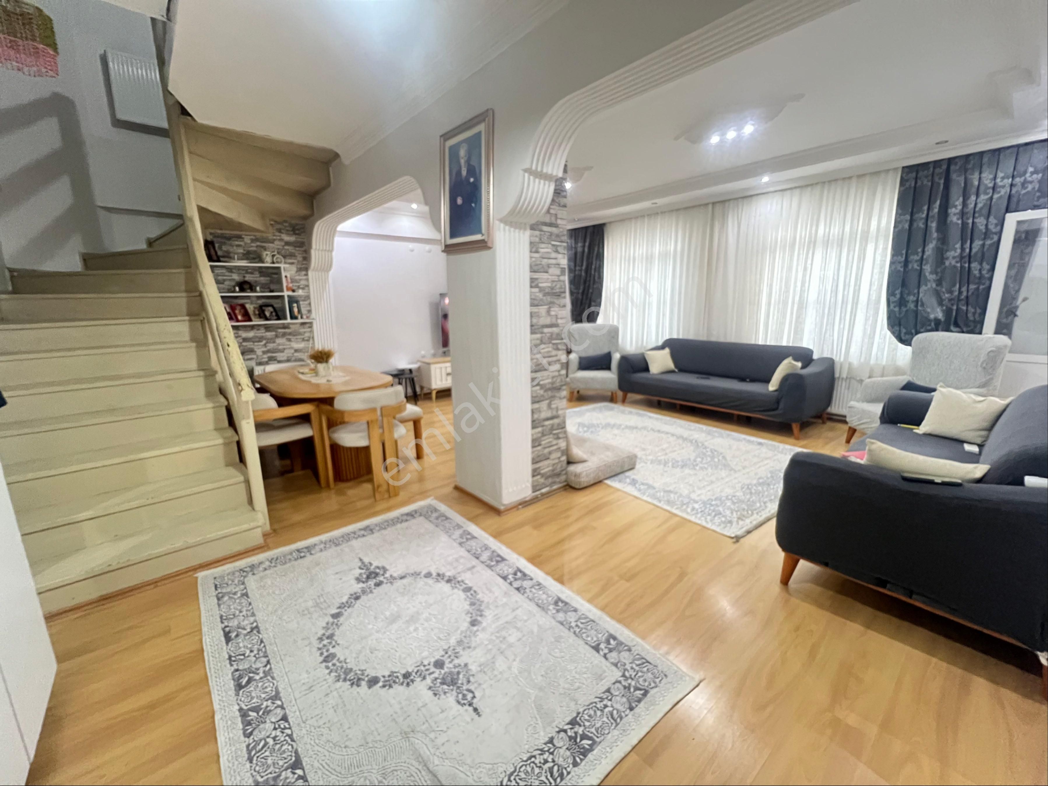 Arve'den Bahçelievler'de 180 M² Full Yapılı Dublex Daire