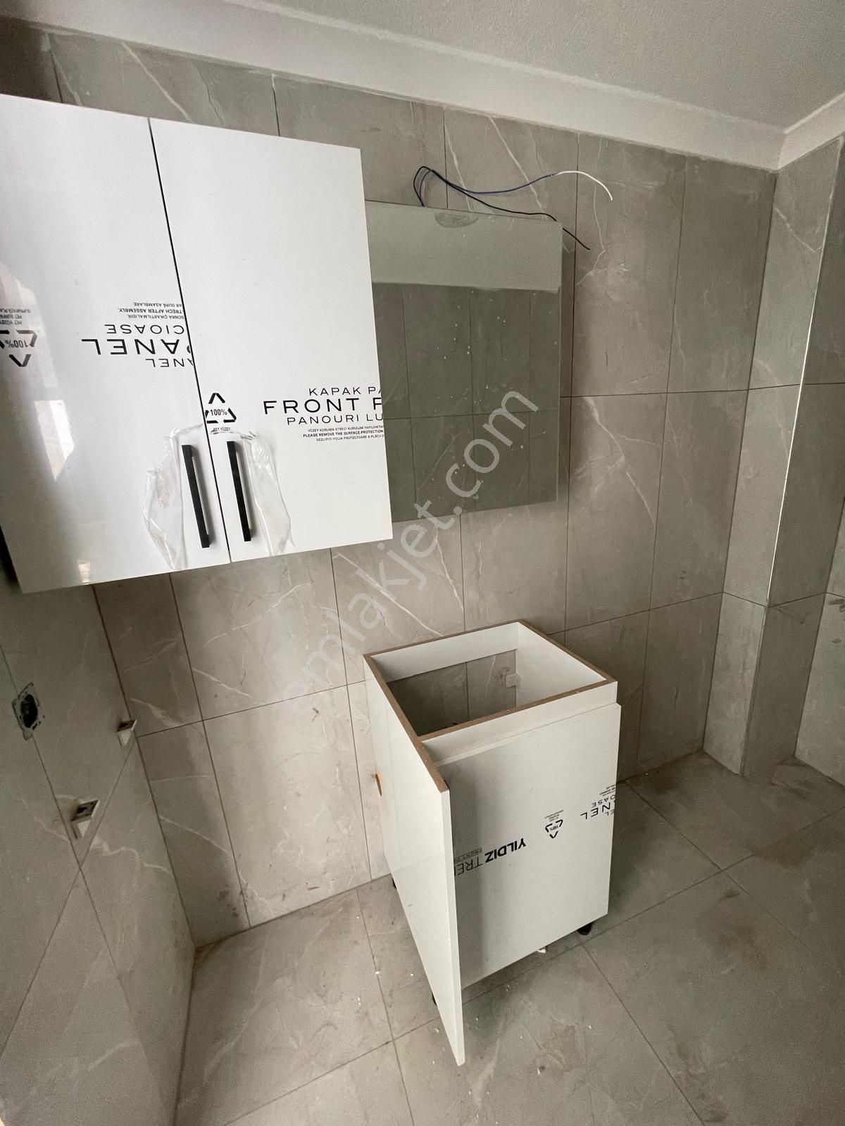 Adliye Yakını Ara Kat Satılık 1+1 Daire - Görsel 12