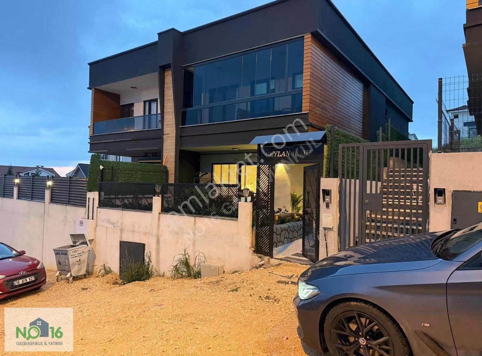 No16'dan Demircide Nezih Sokakta Özel Yapım 4+1 Kışbahçeli Villa - Görsel 33