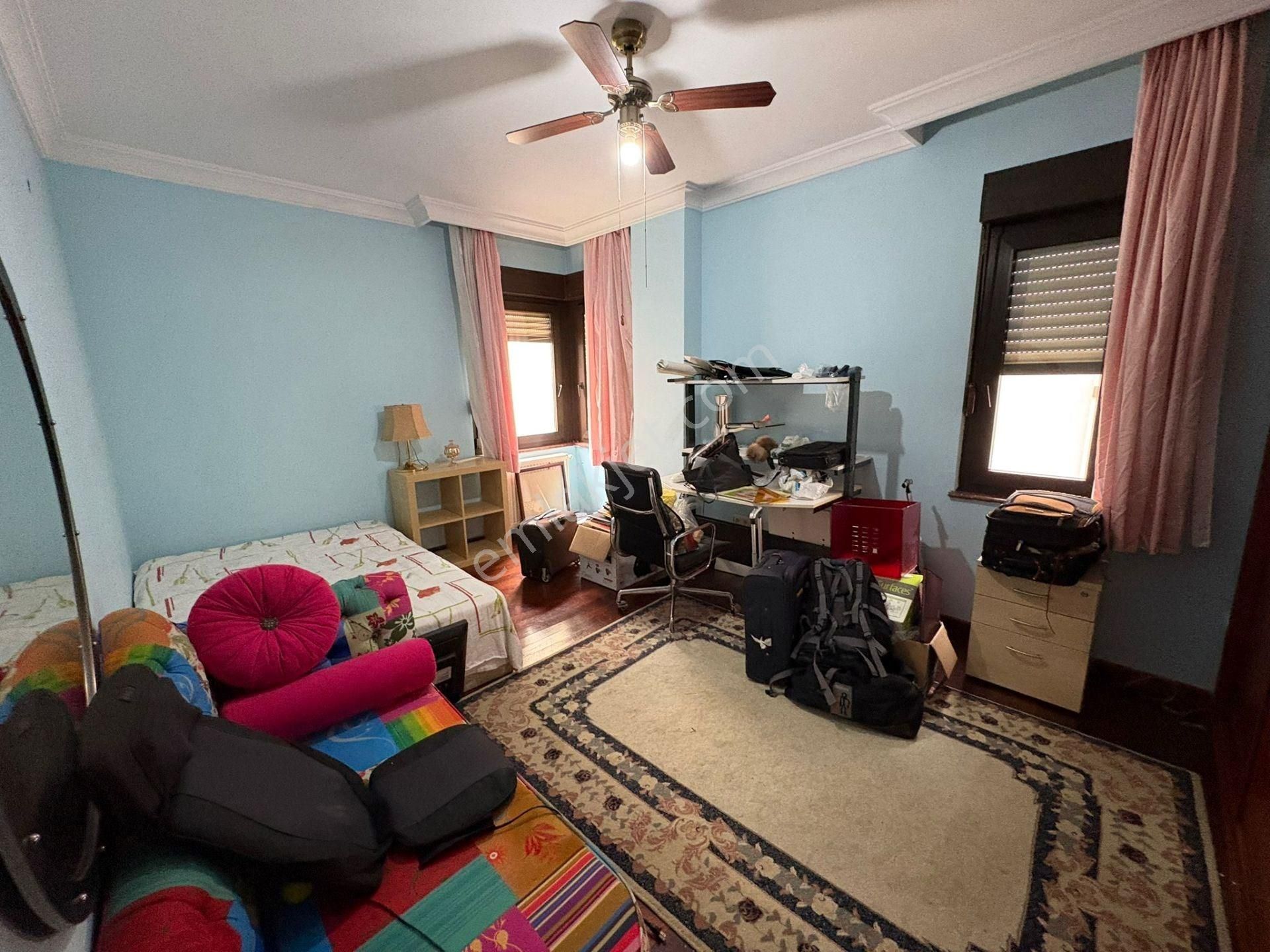 Fenerbahçe Dalyan Kulüp Karşısında 4+1 Kiralık Az Katlı Bina - Görsel 31