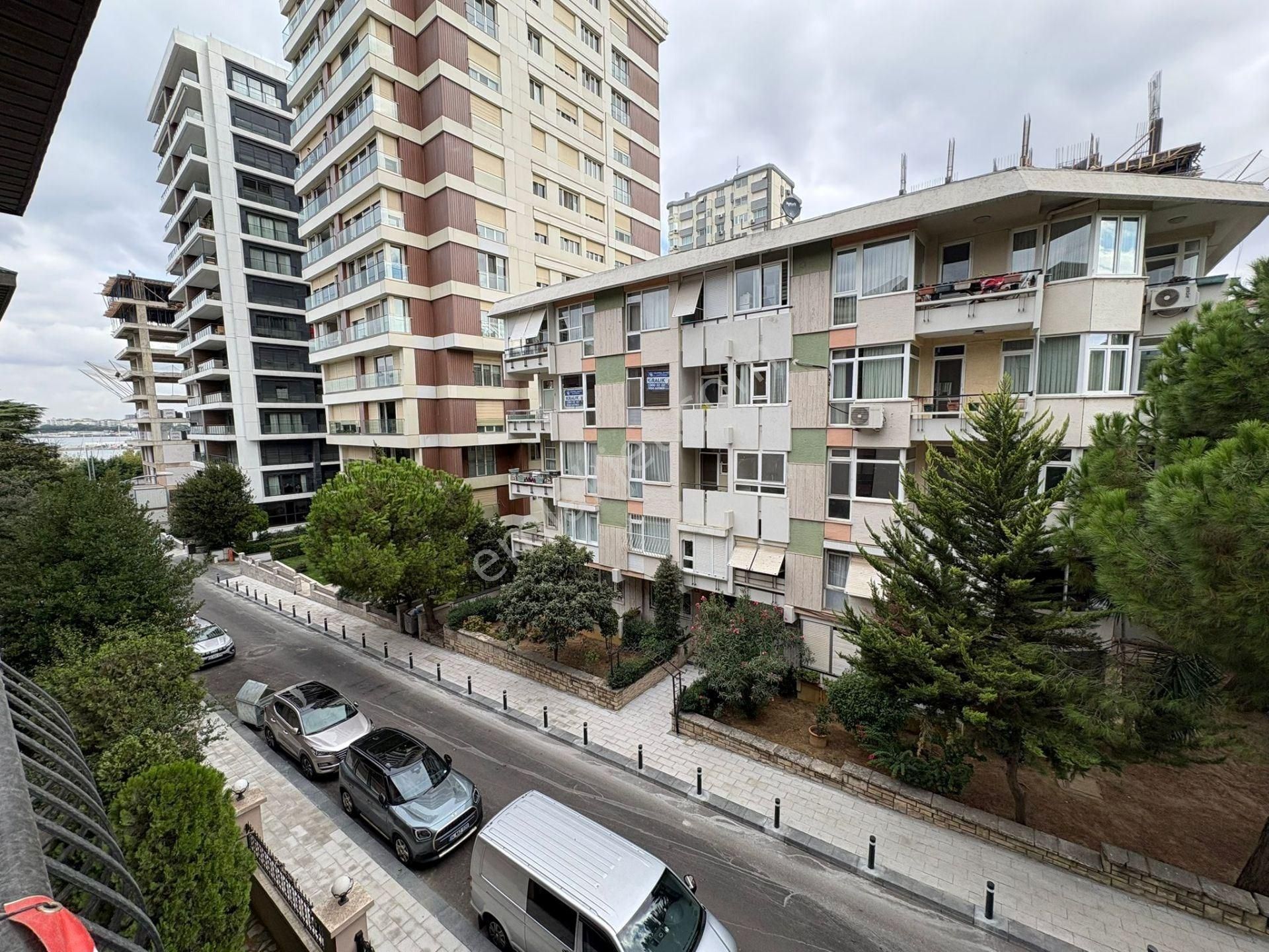 Fenerbahçe Dalyan Kulüp Karşısında 4+1 Kiralık Az Katlı Bina - Görsel 7