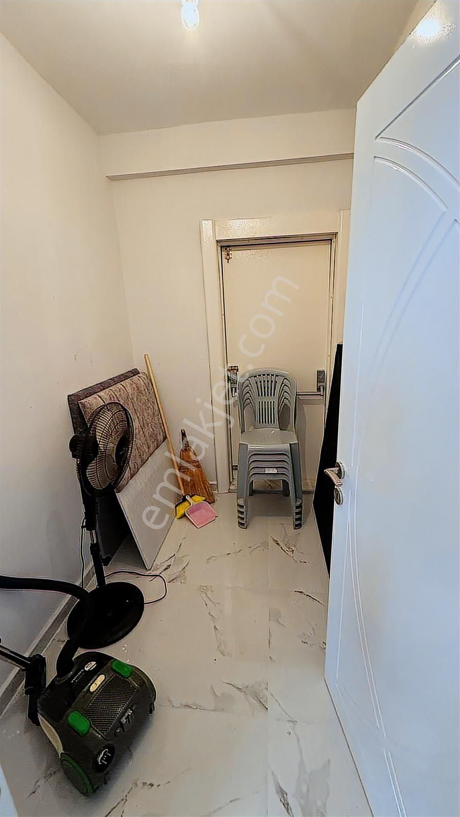 Erdemli Merkez 3+1 Deniz Manzaral Eşyalı Deniz Manzaralı Kiralık - Görsel 8