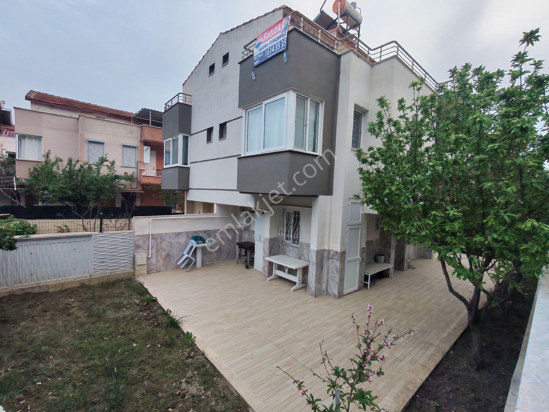 Kuşadası'nda Yeni Yapı, Yola Cepheli,denizeyakın,geniş Bahçeli, Doğalgazlı,3+1 Villa - Görsel 34