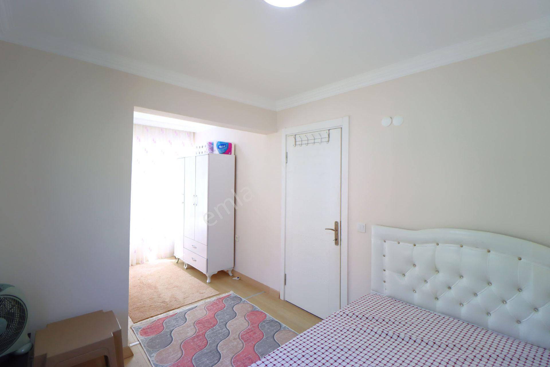 Kuşadası'nda Yeni Yapı, Yola Cepheli,denizeyakın,geniş Bahçeli, Doğalgazlı,3+1 Villa - Görsel 17