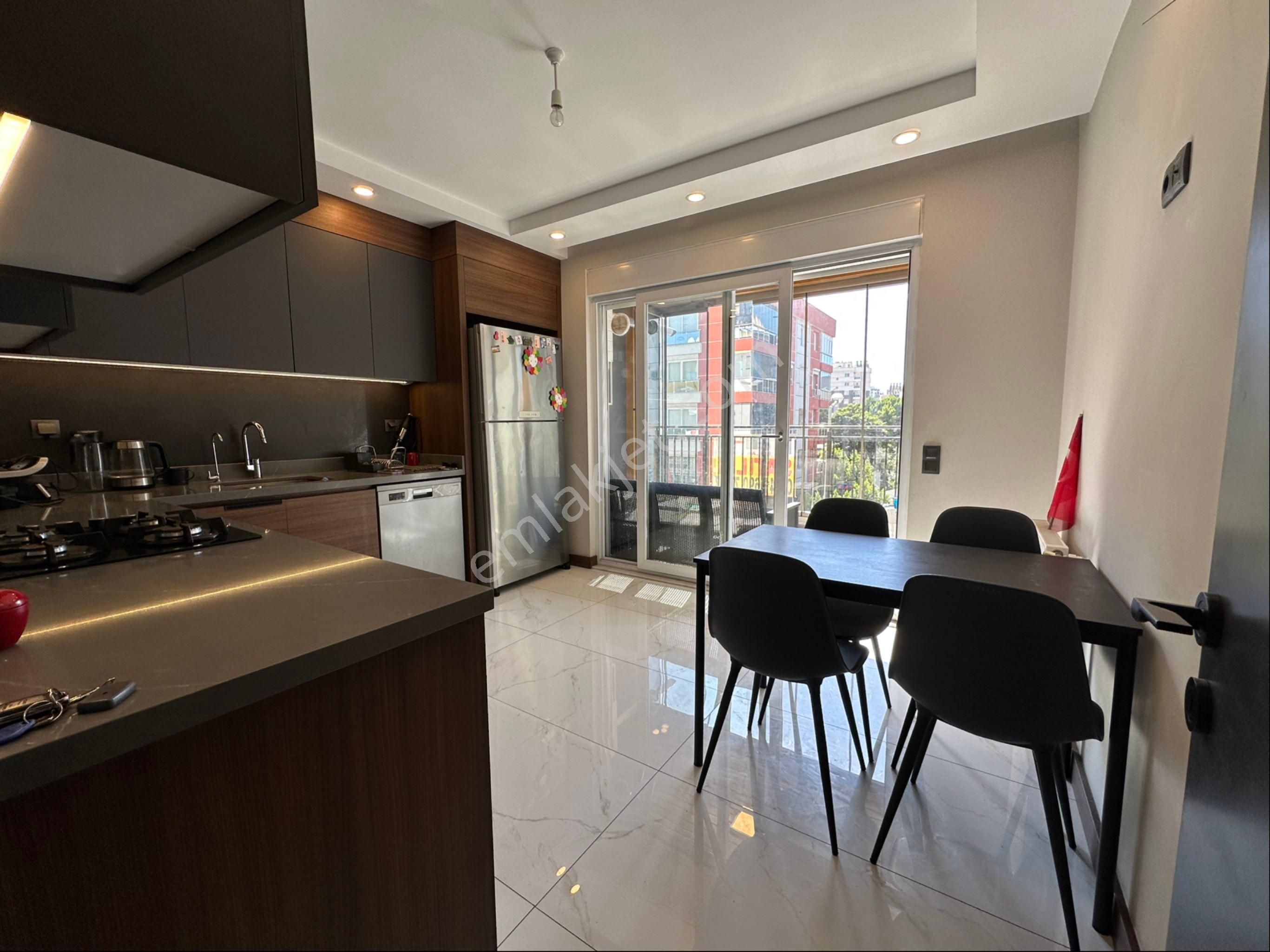 Bölgenin En Büyük 4+1 Ara Kat Dairesi - Görsel 27