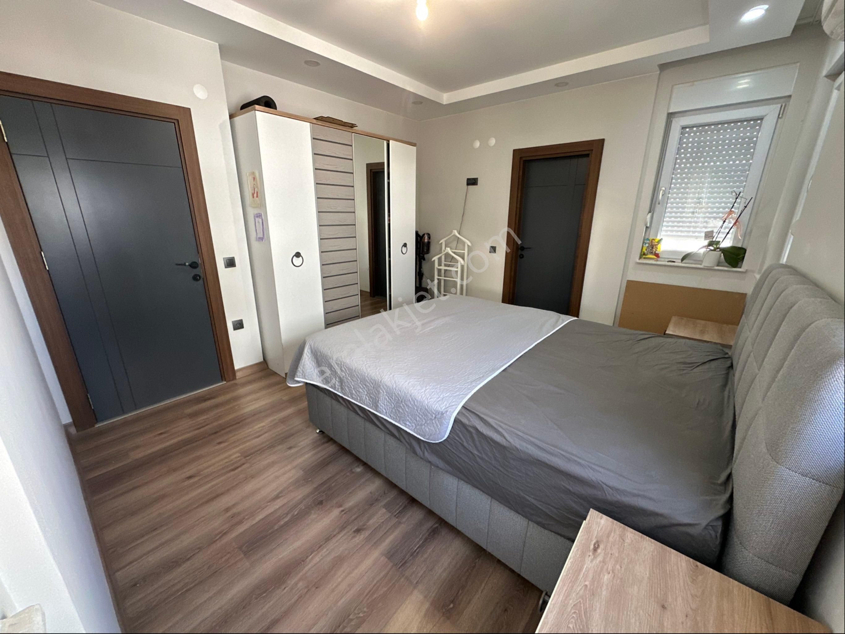 Bölgenin En Büyük 4+1 Ara Kat Dairesi - Görsel 16