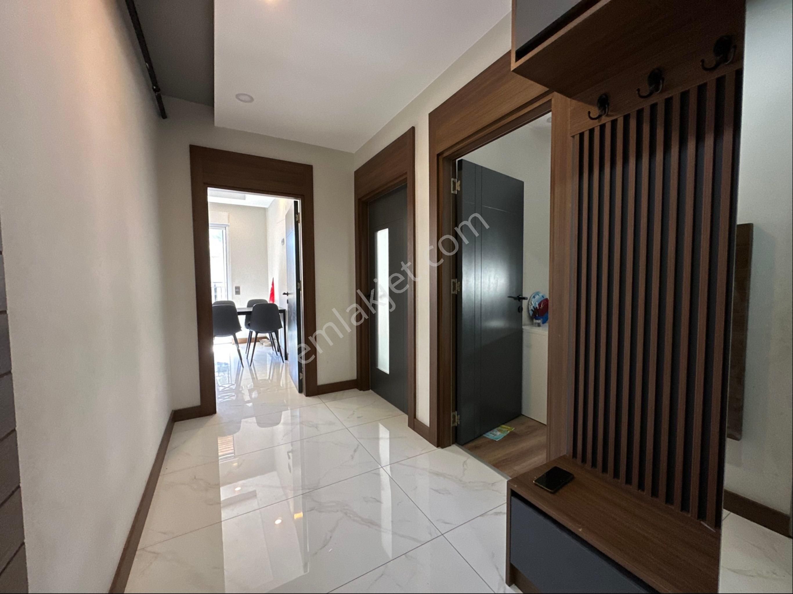 Bölgenin En Büyük 4+1 Ara Kat Dairesi - Görsel 18