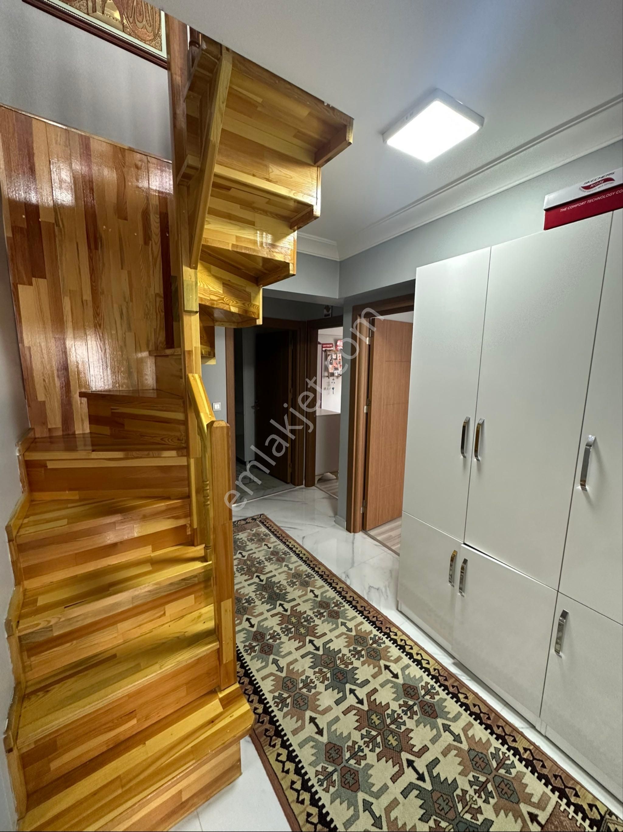 Family 1.gayrimenkul Den Hastane Caddesinde Satılık 6+1 Dublex Daire - Görsel 19