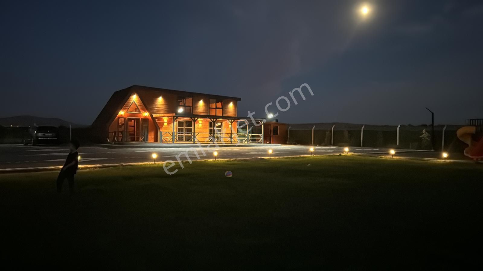 Sakin Hayat Ve Geniş Bahçeli 2+1 İki Katlı Bungalov