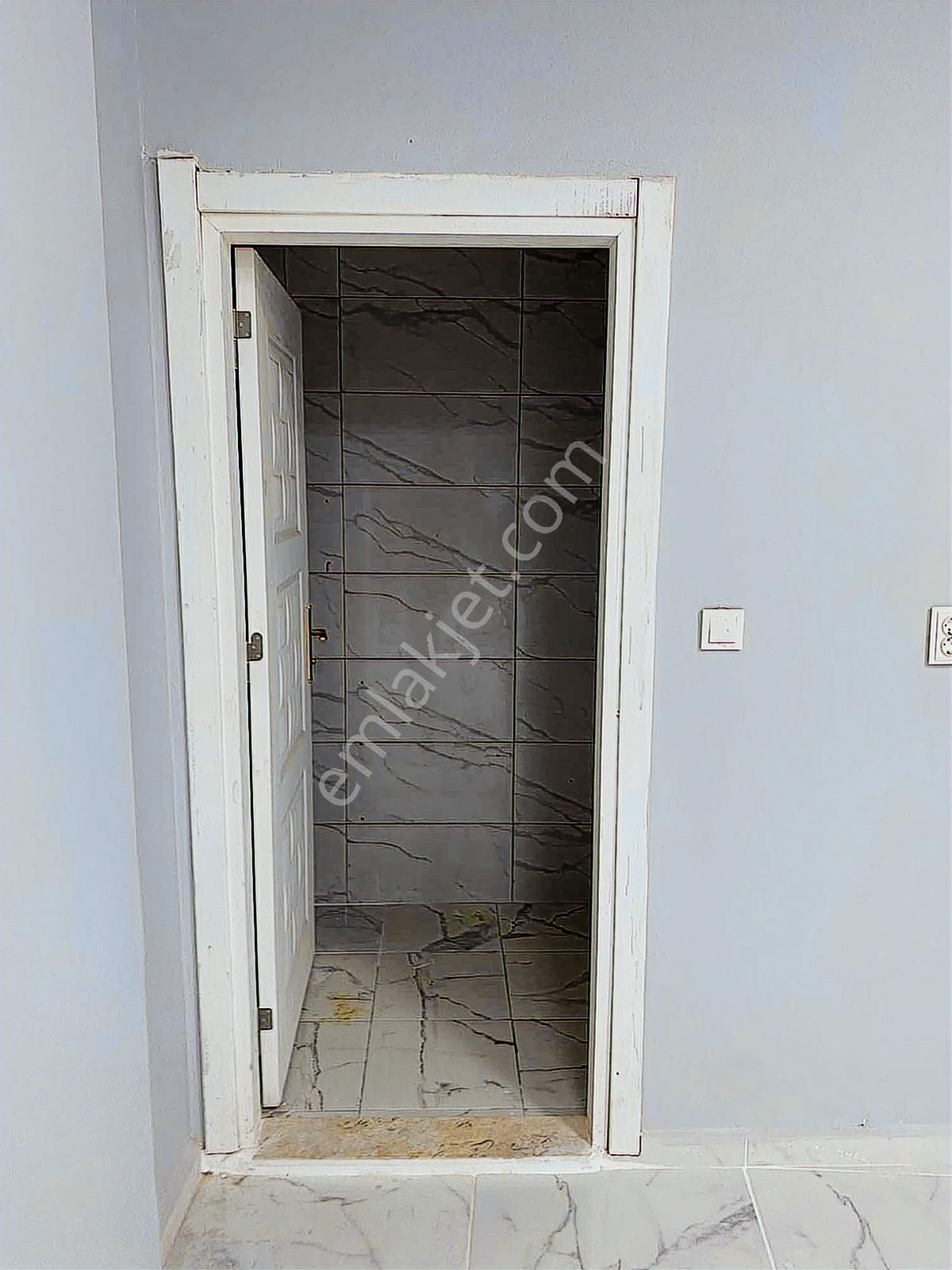 İki Katlı Dubleks Karabağlar Belediyenin Arkasınd Satılık Dükkan - Görsel 23