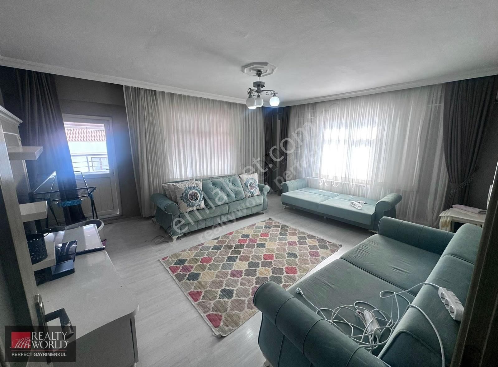 *realty World*küçükçekme De Eşyalı Kiralık Ev - Görsel 15