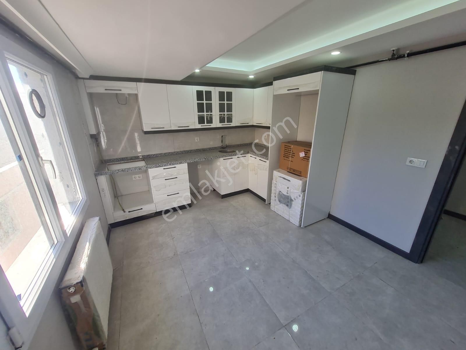 Bahçelievler Devlet Hastanesi Yakını 5+2 Dubleks Sıfır Daire - Görsel 31