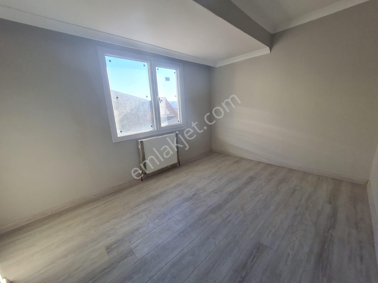 Bahçelievler Devlet Hastanesi Yakını 5+2 Dubleks Sıfır Daire - Görsel 22
