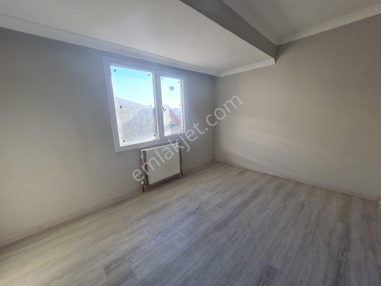 Bahçelievler Devlet Hastanesi Yakını 5+2 Dubleks Sıfır Daire - Görsel 23