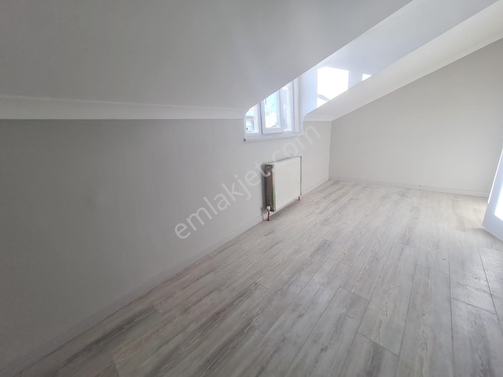 Bahçelievler Devlet Hastanesi Yakını 5+2 Dubleks Sıfır Daire - Görsel 4