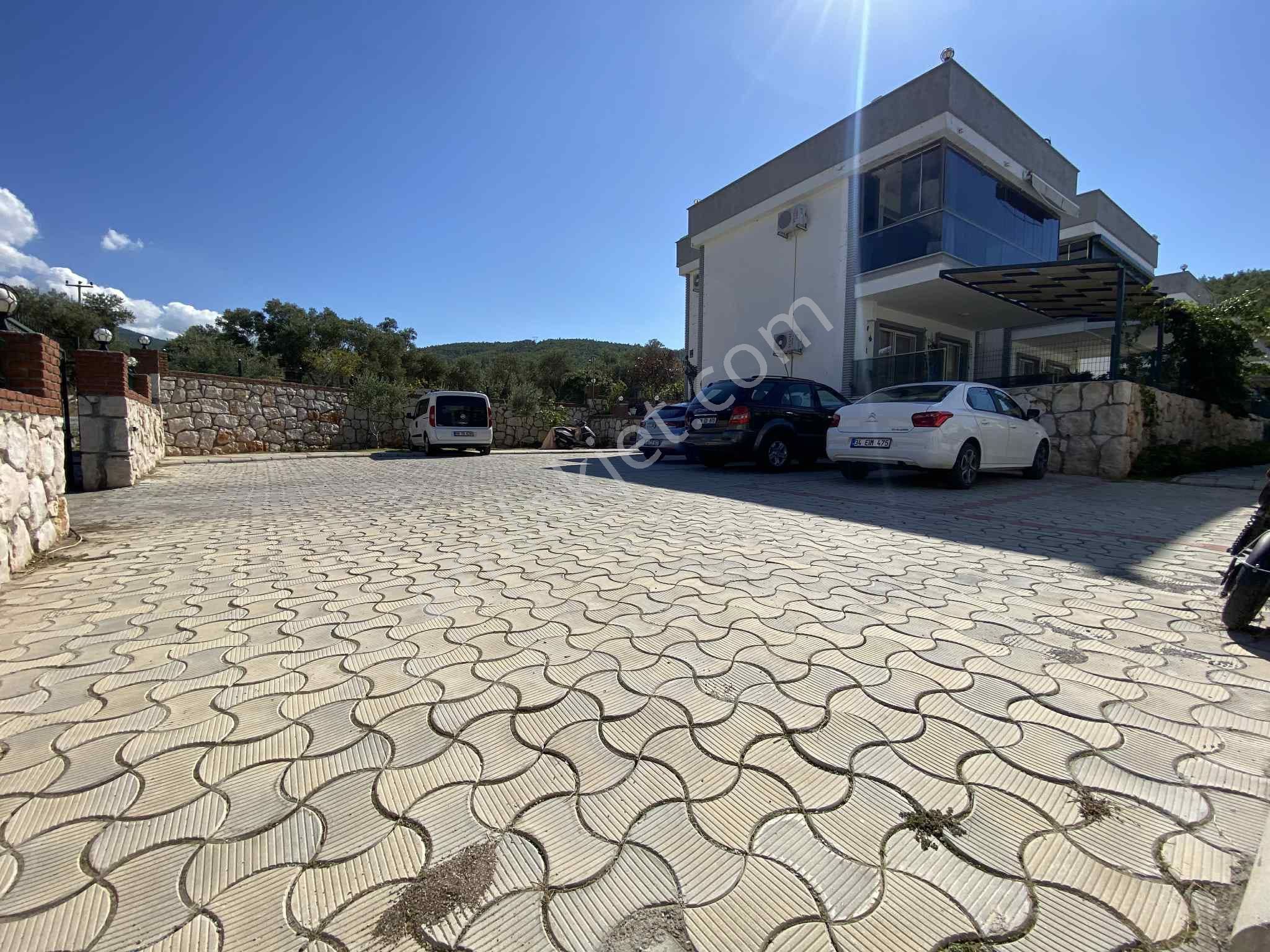 Didim Akbük 'te Geniş Bahçeli Eşyalı 1+1 Daire - Görsel 26