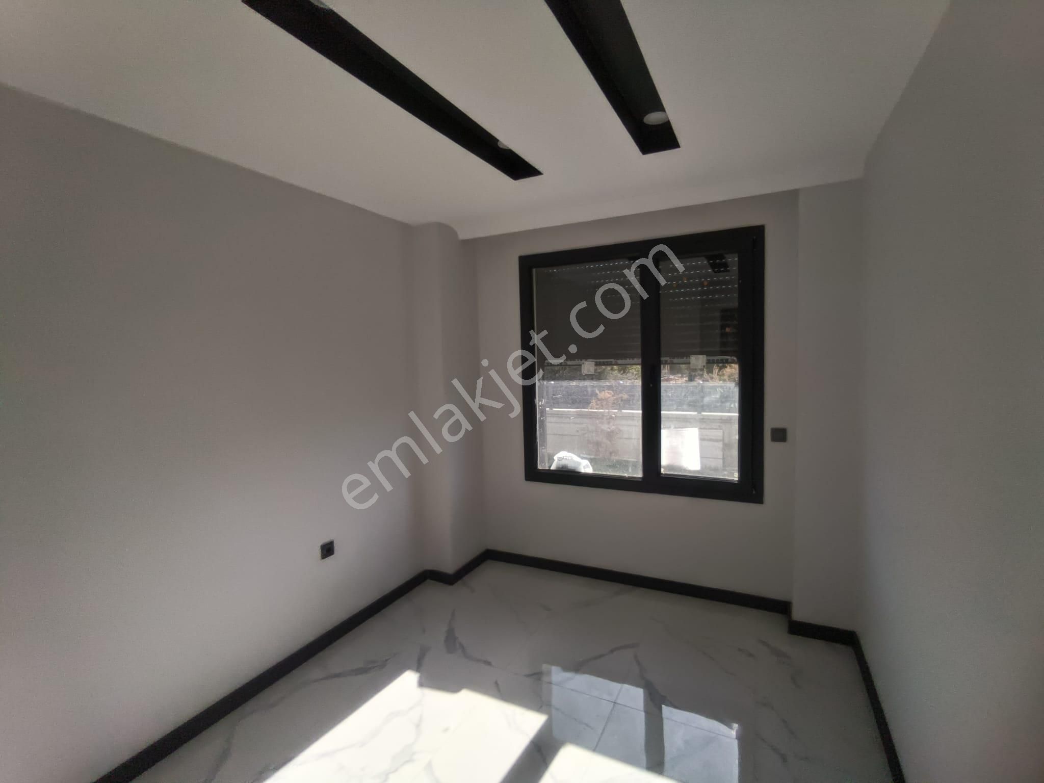 Golden Globy Edremit Zeytinli'de Havuzlu Sitede Satılık 4+1 Tripleks Villa - Görsel 23