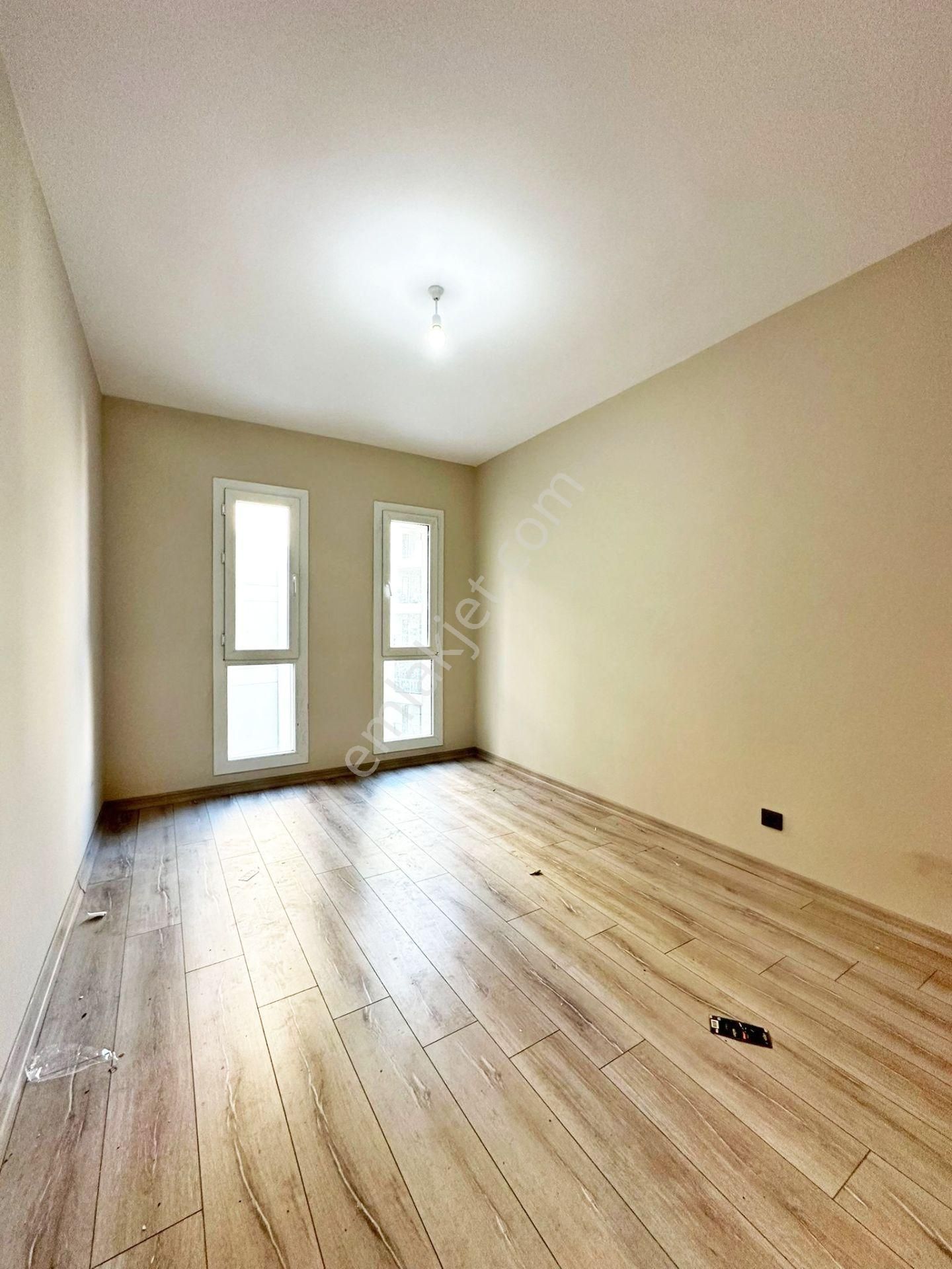 Ardıçlı Mh Toplu Taşımaya Yürüme Mesafe Site İçi 1+1 Kiralık Daire - Görsel 9