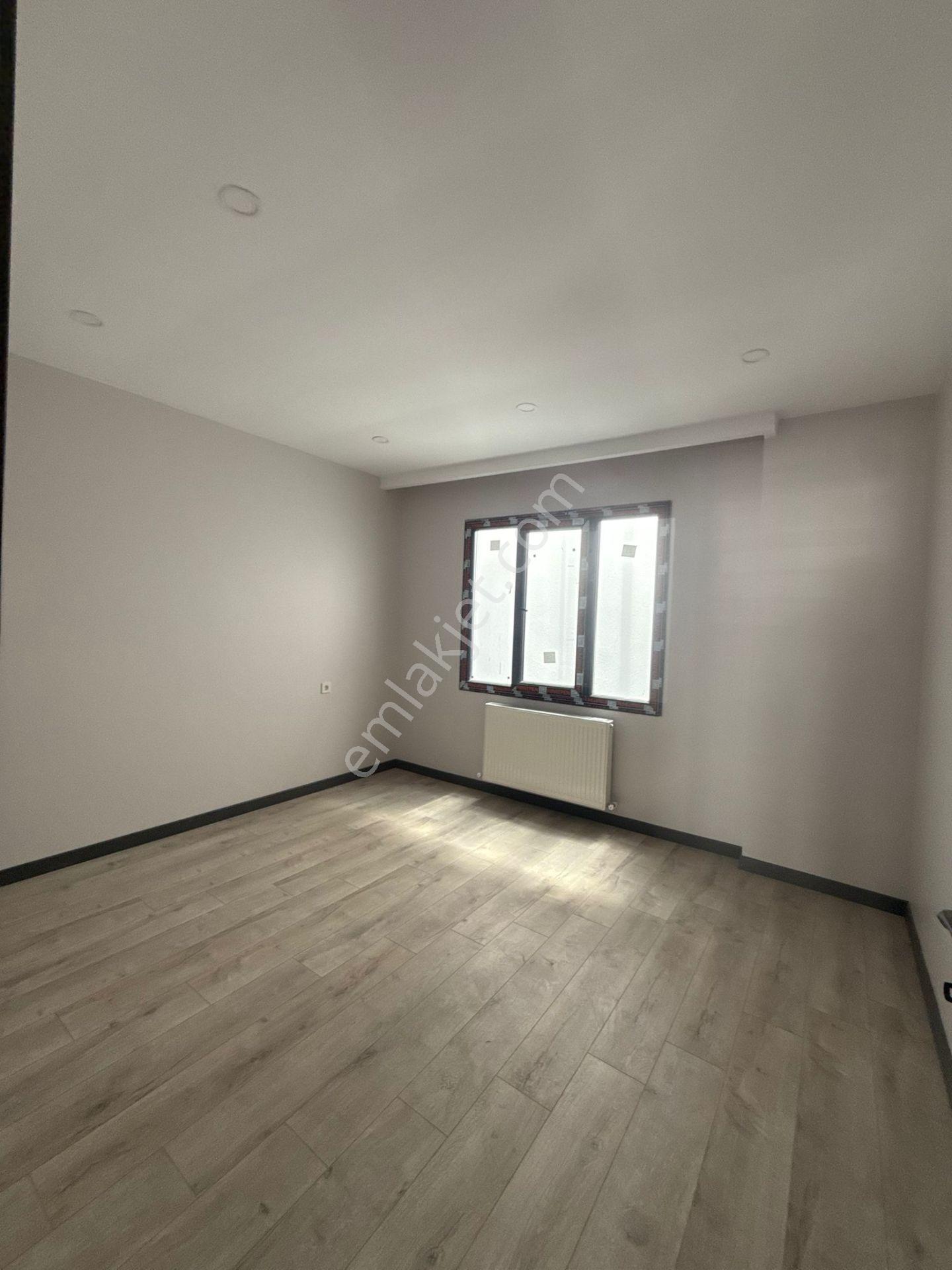 Beylikdüzü Otoparklı Site İçinde 2+1 115 M2 Daire 6690000 Tl - Görsel 8
