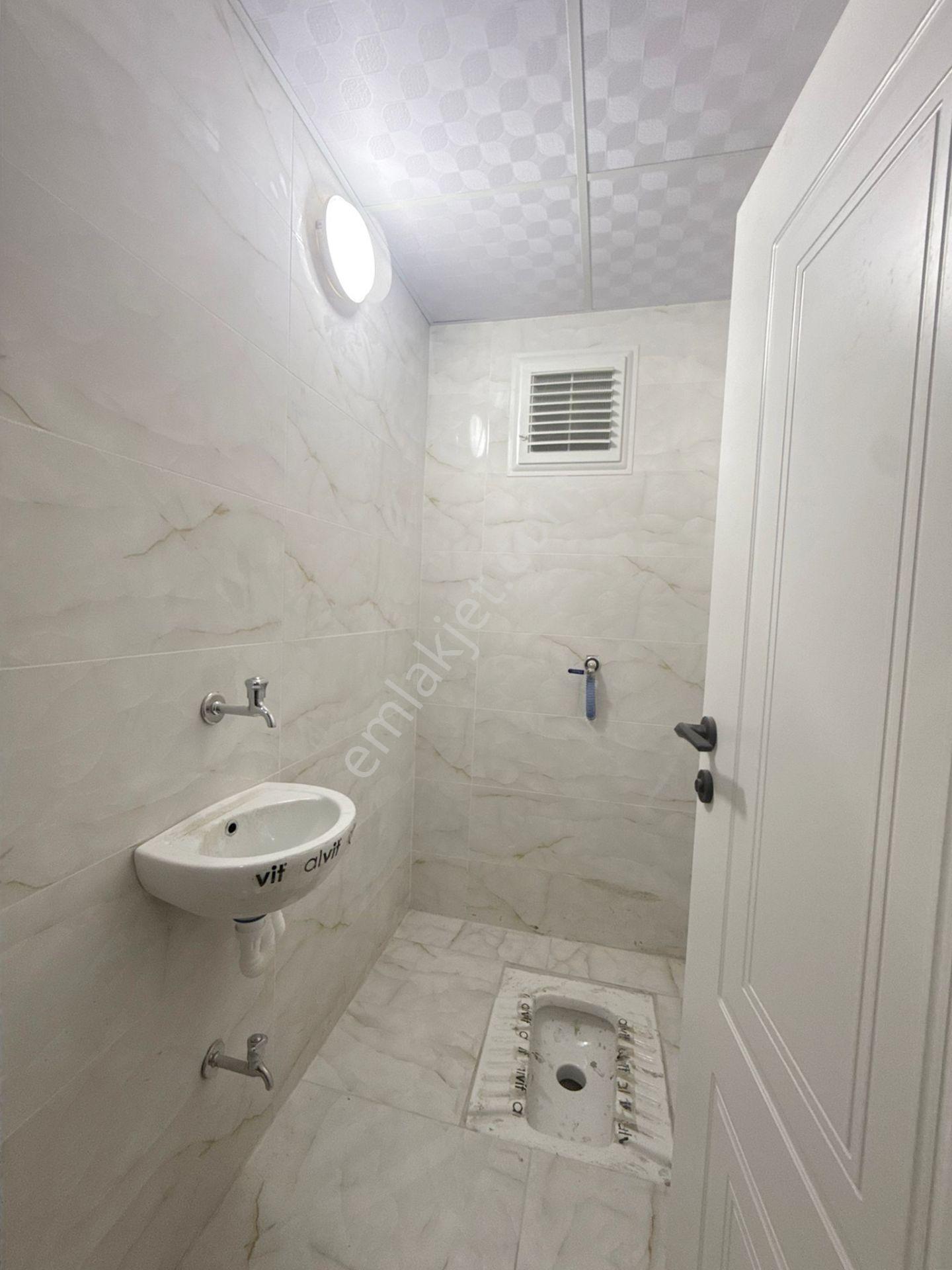 Beylikdüzü Otoparklı Site İçinde 2+1 115 M2 Daire 6690000 Tl - Görsel 13