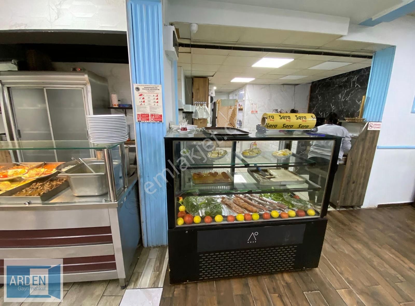 Seferihisar Merkez'de Satılık Restoran - Görsel 13