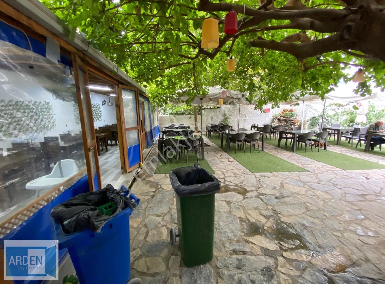 Seferihisar Merkez'de Satılık Restoran - Görsel 9