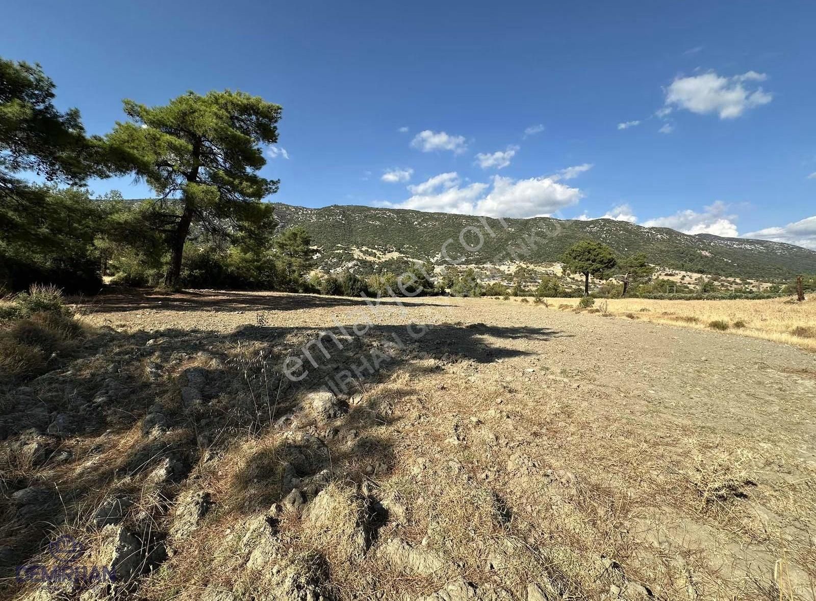 Kaş Sarıbelende Tek Tapu Arazi