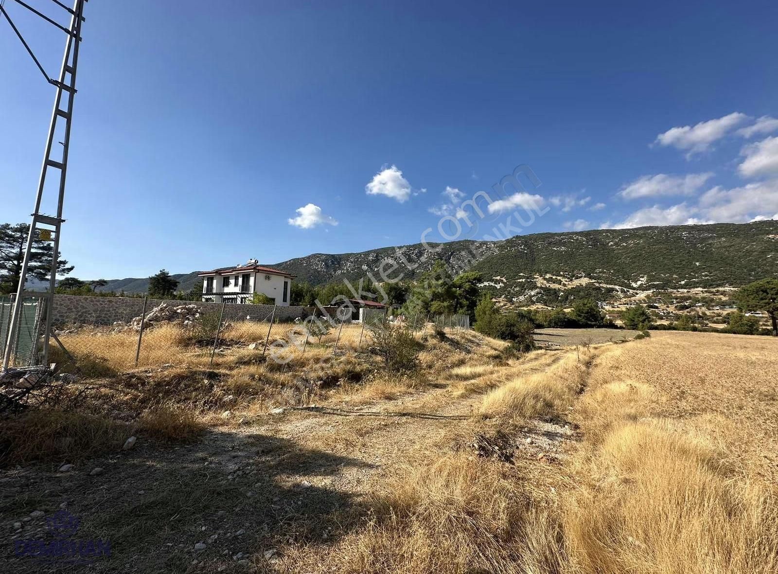 Kaş Sarıbelende Tek Tapu Arazi - Görsel 8