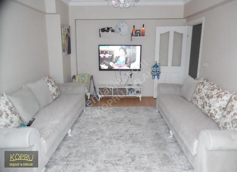 Köprü Emlaktan Gazi Mah'de Satılık Tek Tapu 3 Ayrı Daire Birden - Görsel 3