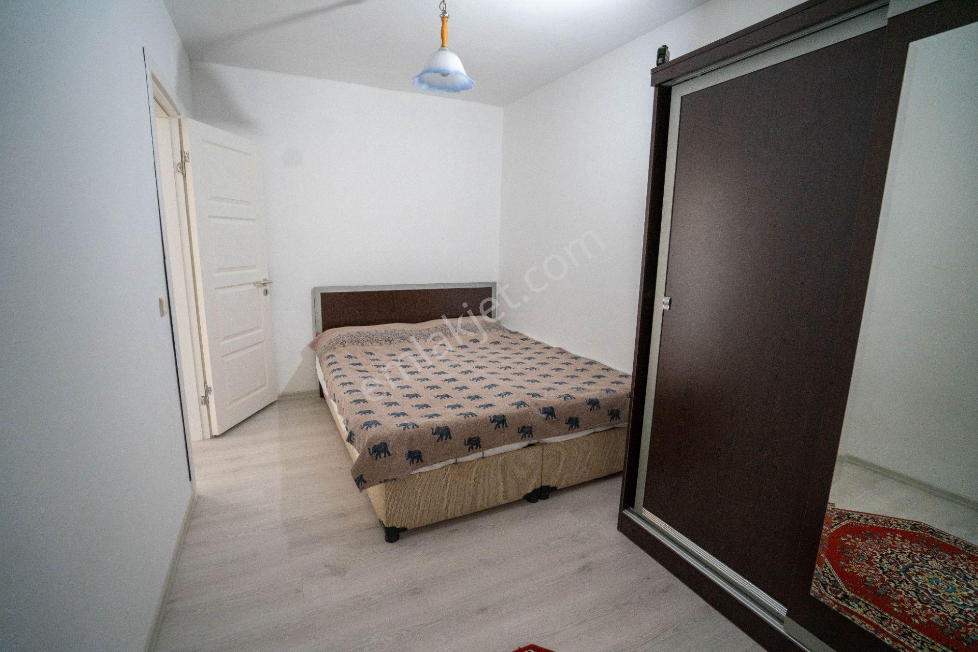 Datça Merkezde Deniz Manzaralı 277 M2 Tripleks Villa Ve Dükkan - Görsel 8