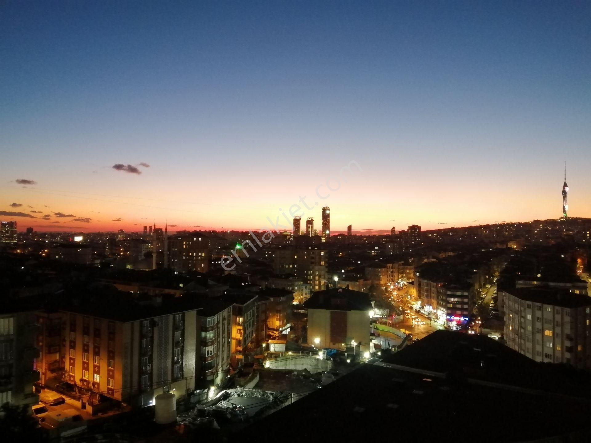 Ümraniye,atakent'te,3+1,7.kat,asansörlü,otoparklı,sıte İçi,kiralık Daire...