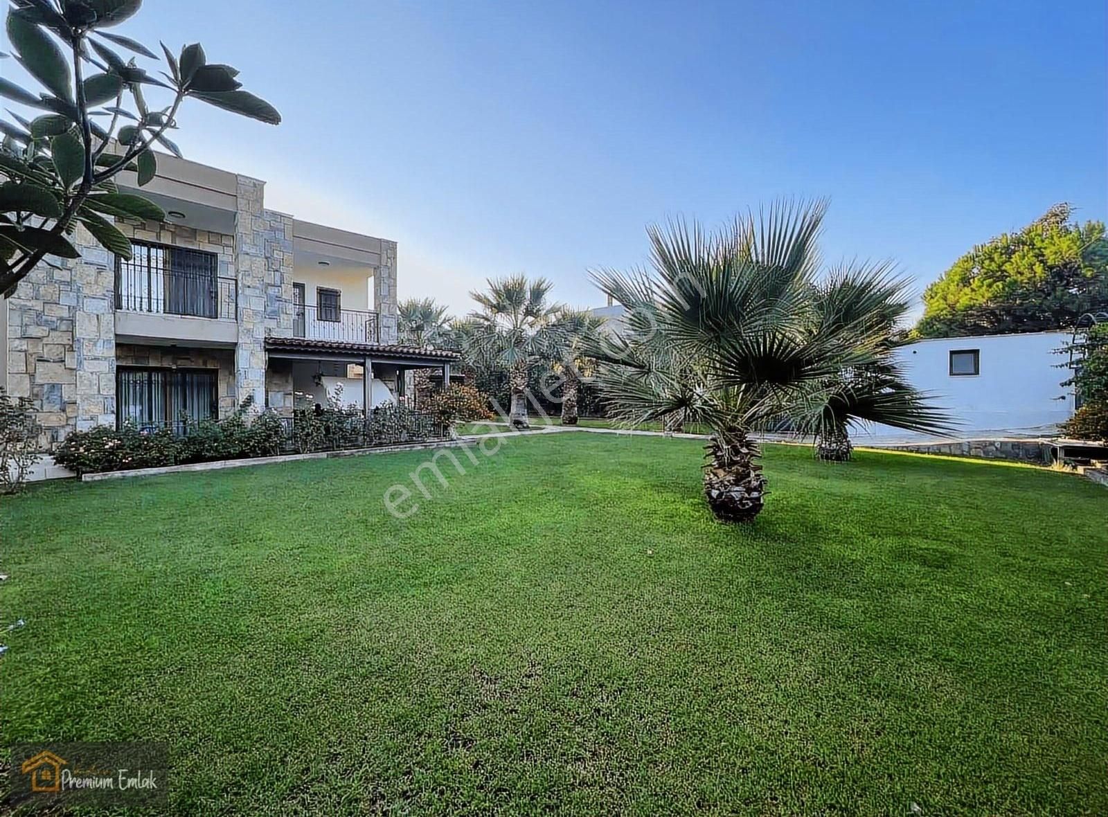 Bodrum Gölköyde 1350 Metre İçerisinde İskanlı 2 Villa 2 Dükkan - Görsel 14