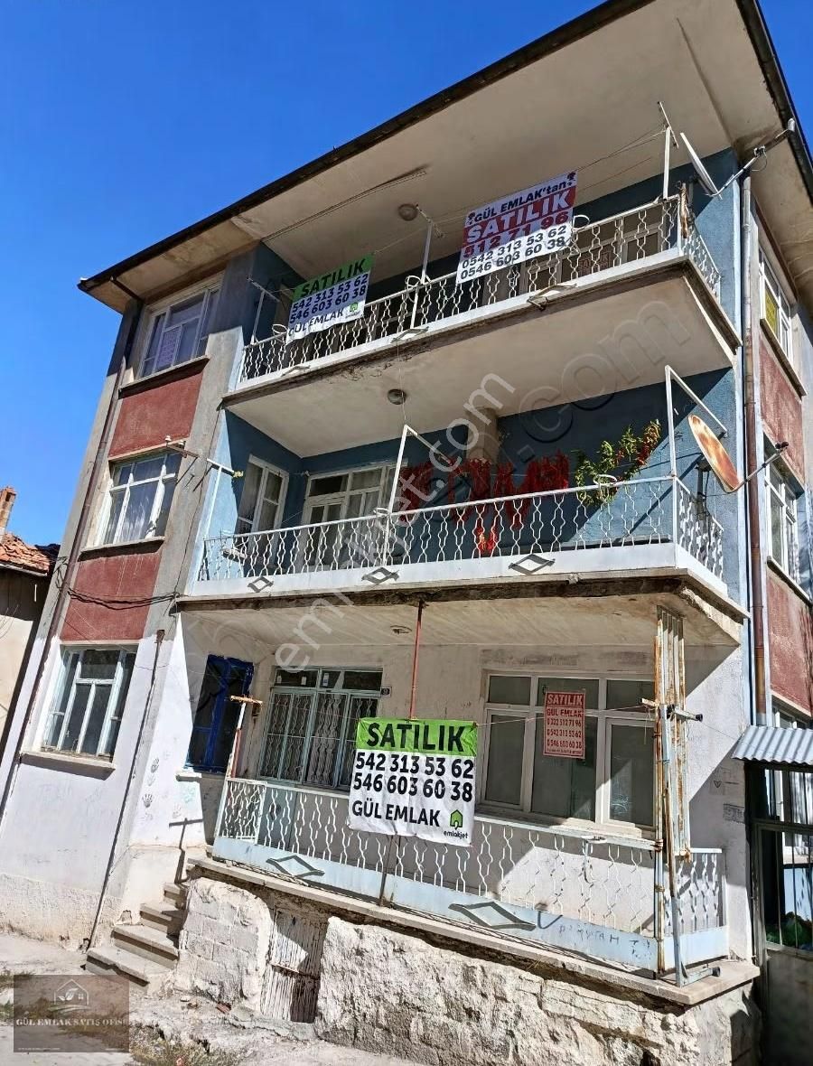 Hamidiye Mah 3 Katlı 2+1daire Olan Binamız Satlıktır - Görsel 15