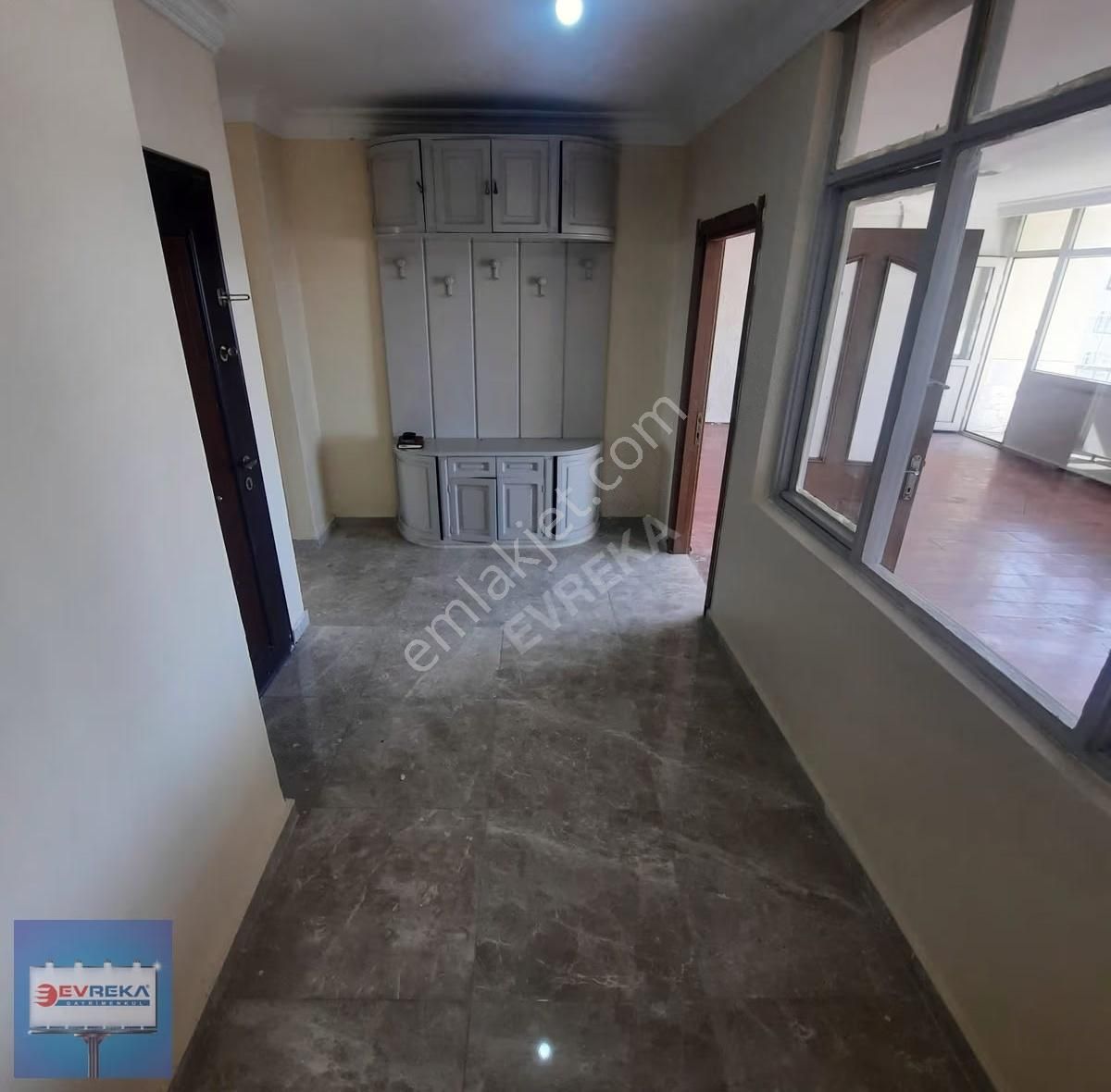 Barajyolu Hastaneler Civarı 7.kat Çok Geniş 4+1 Kiralık - Görsel 23