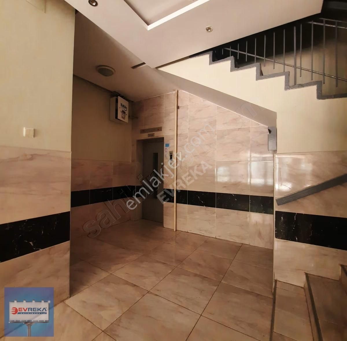 Barajyolu Hastaneler Civarı 7.kat Çok Geniş 4+1 Kiralık - Görsel 13