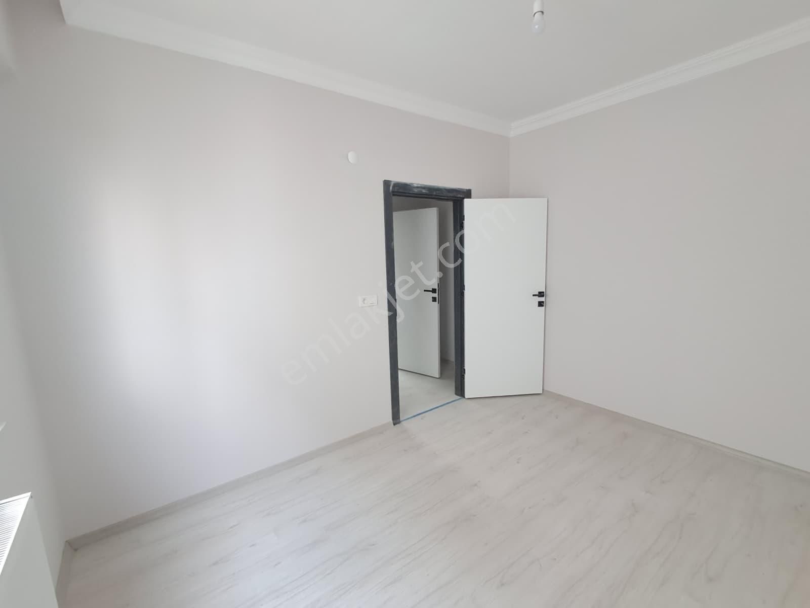 Tekirdağ Süleymanpaşa Ortacami Mah. Sıfır Bina Satılık 1+1 Daire - Görsel 11