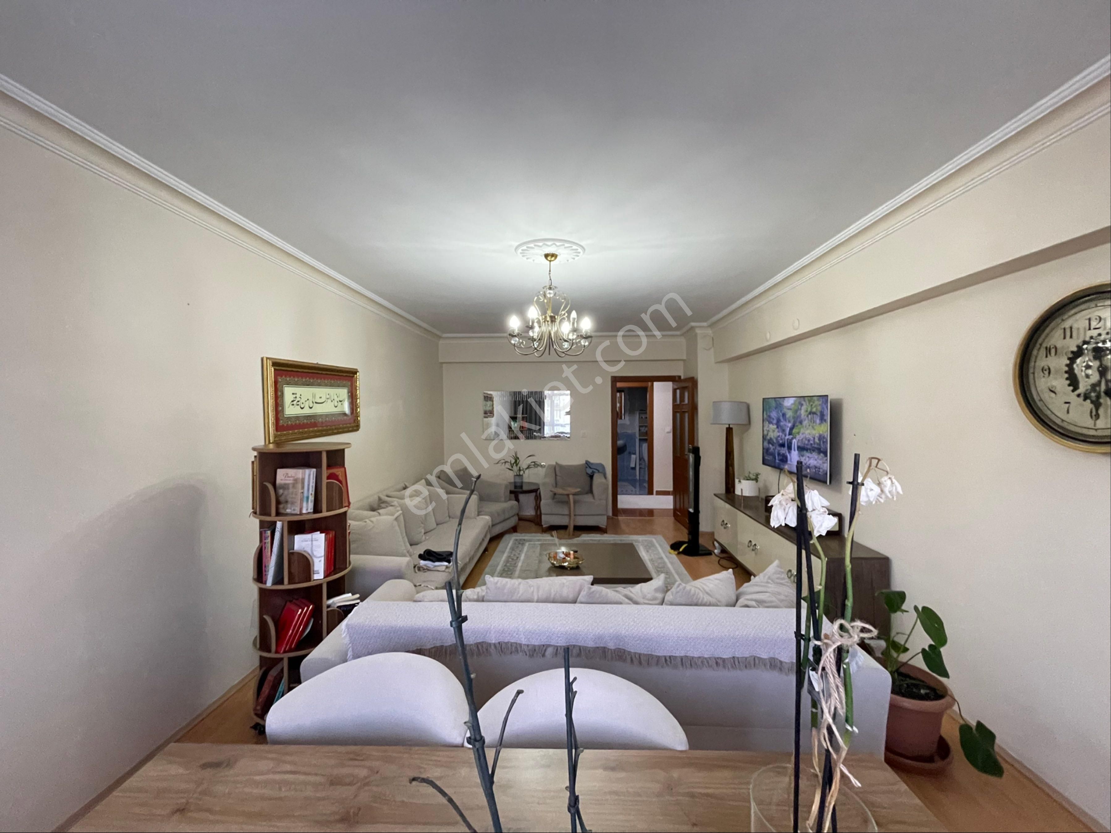 23 Nisan Mahallesinde Ara Katta Full Yapılı 3+1 Satılık Daire - Görsel 2