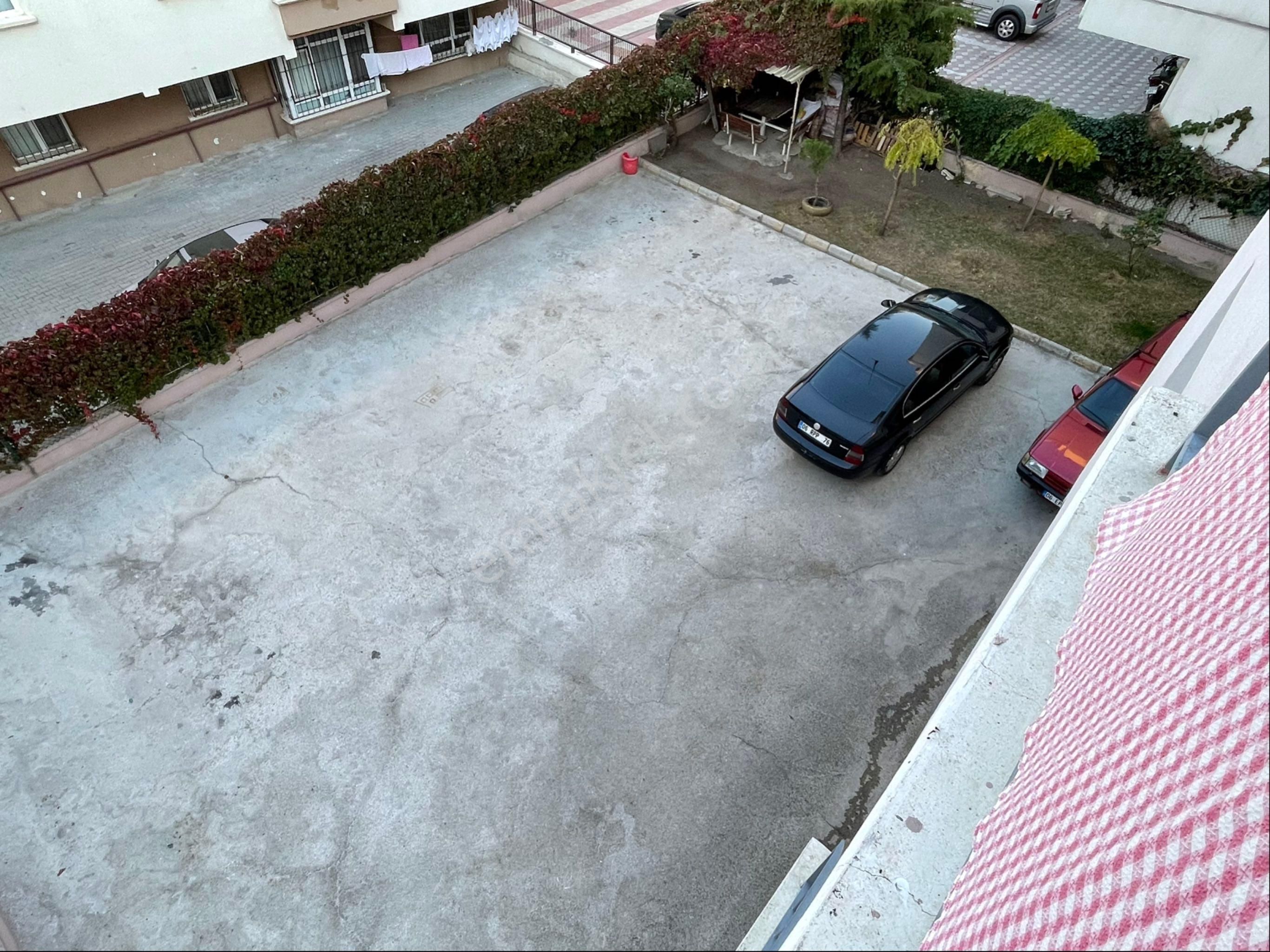 23 Nisan Mahallesinde Ara Katta Full Yapılı 3+1 Satılık Daire - Görsel 16