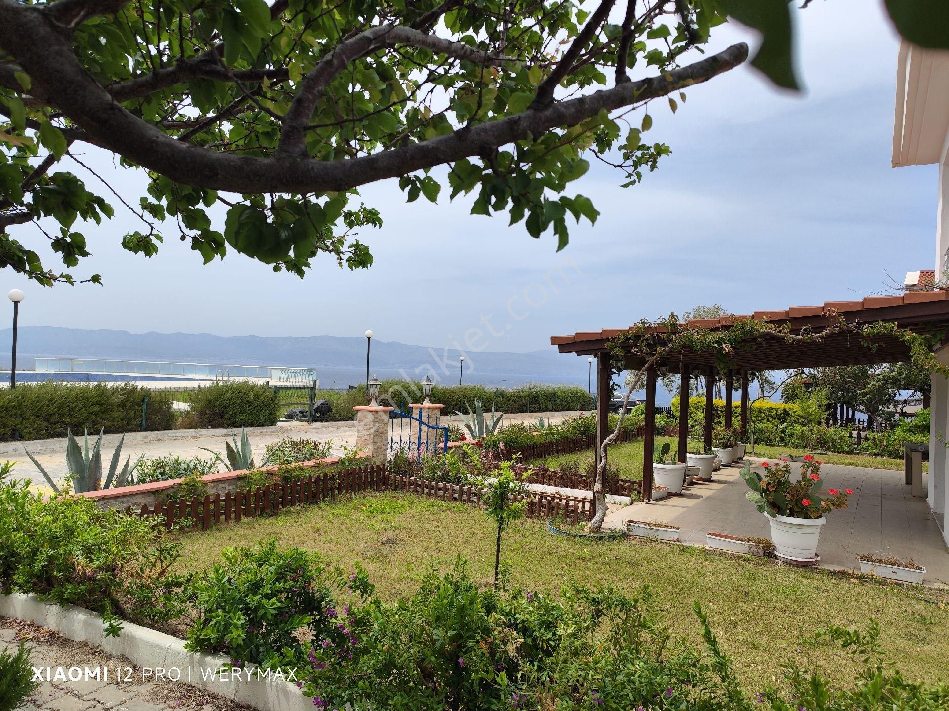 Çeşme Dalyan'da Denize Sıfır Hazulu Site İçerisinde Satılık Müstakil 3+1 Villa - Görsel 7