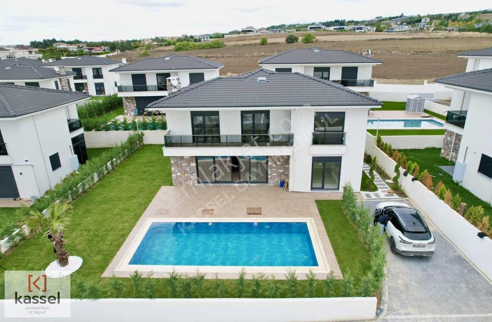 [kassel Yapı] Güvenlikli Site İçinde-500m2 Bahçeli-havuzlu Villa - Görsel 31