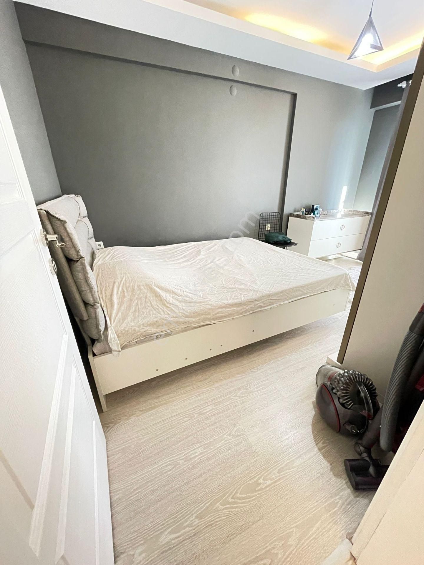 Hazar Gayrimenkul'den İsabeylide Amerikan Koleji Altında İçi Full Yapılı 2+1 Daire - Görsel 14