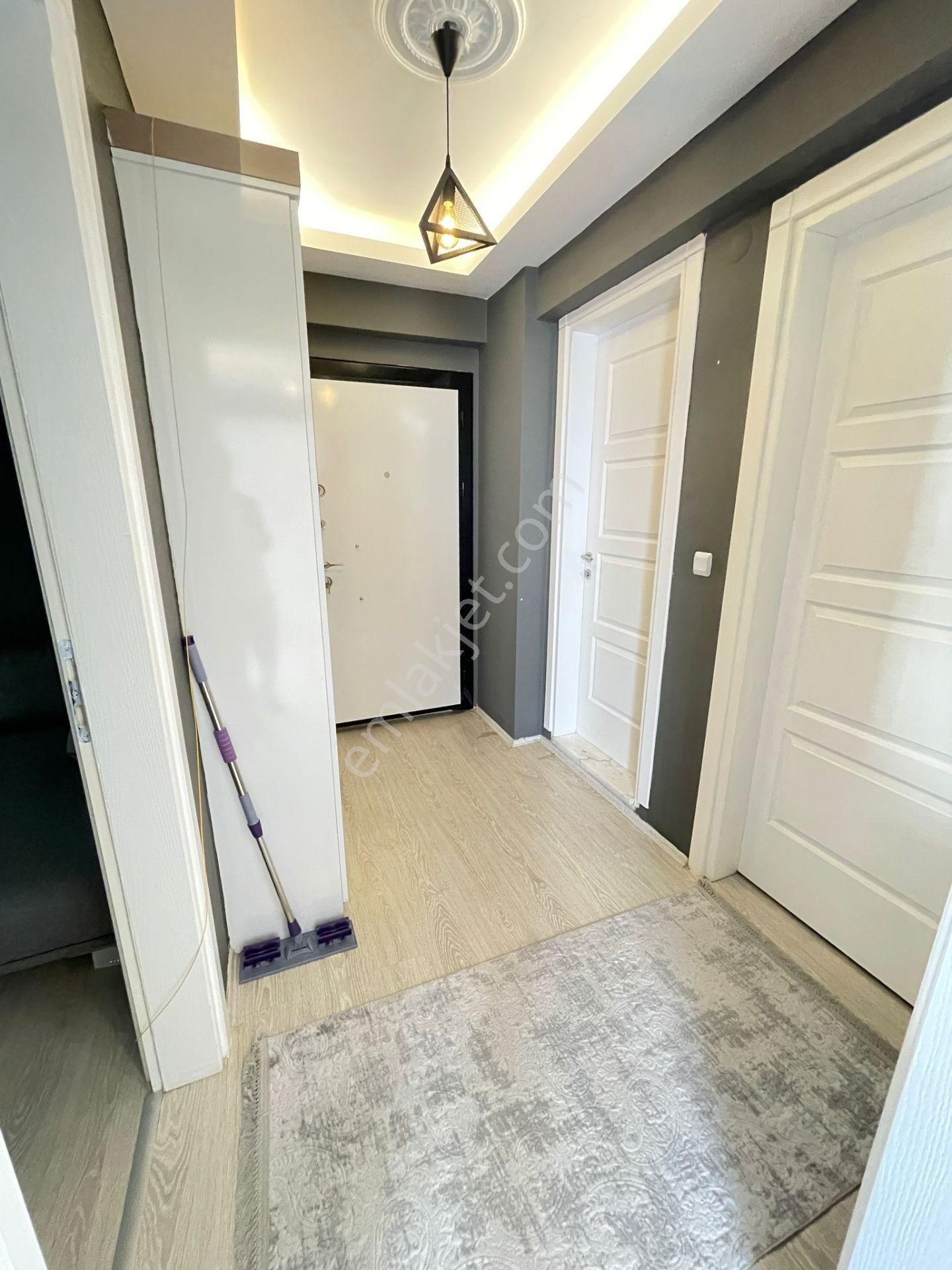 Hazar Gayrimenkul'den İsabeylide Amerikan Koleji Altında İçi Full Yapılı 2+1 Daire - Görsel 13