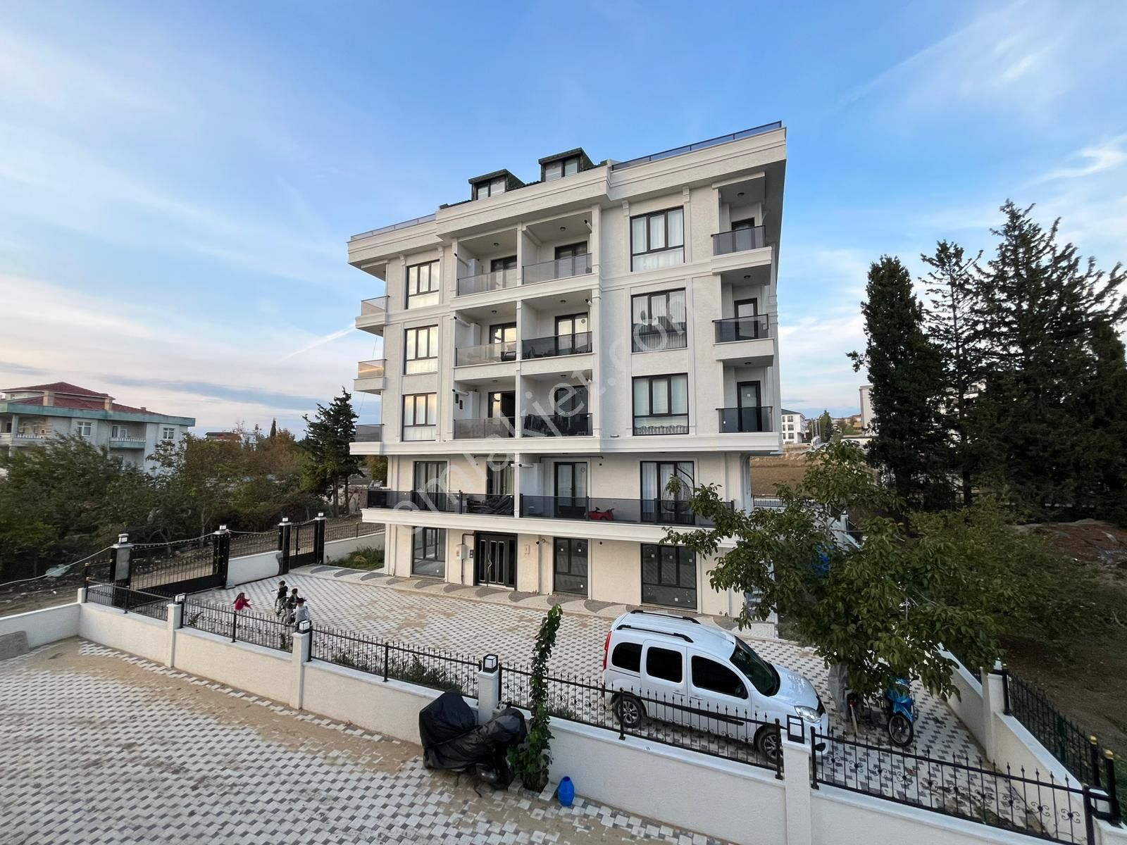 Büyükçekmece Celaliye Mahallesinde Full Deniz Manzaralı 5+2 Dubleks - Görsel 6