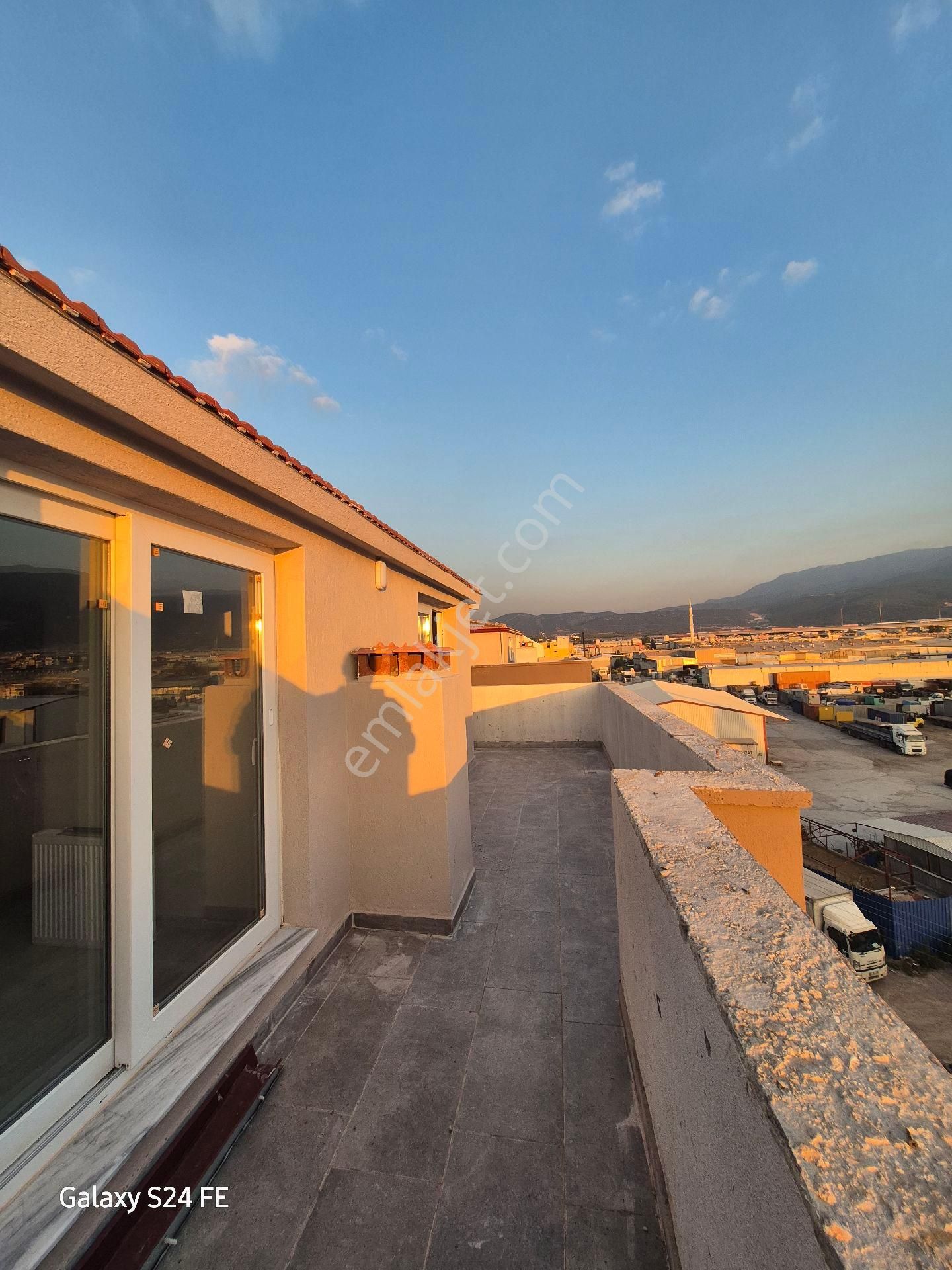 Bornova Doğanlar Da 3+1 Kiralık Lüks Daire - Görsel 24
